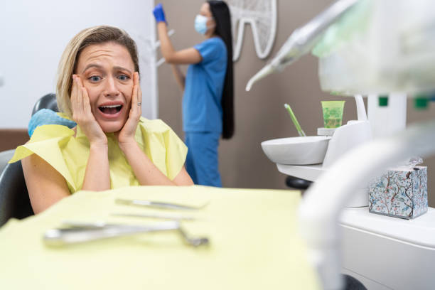 Best Emergency Gum Treatment in Atwood, IL